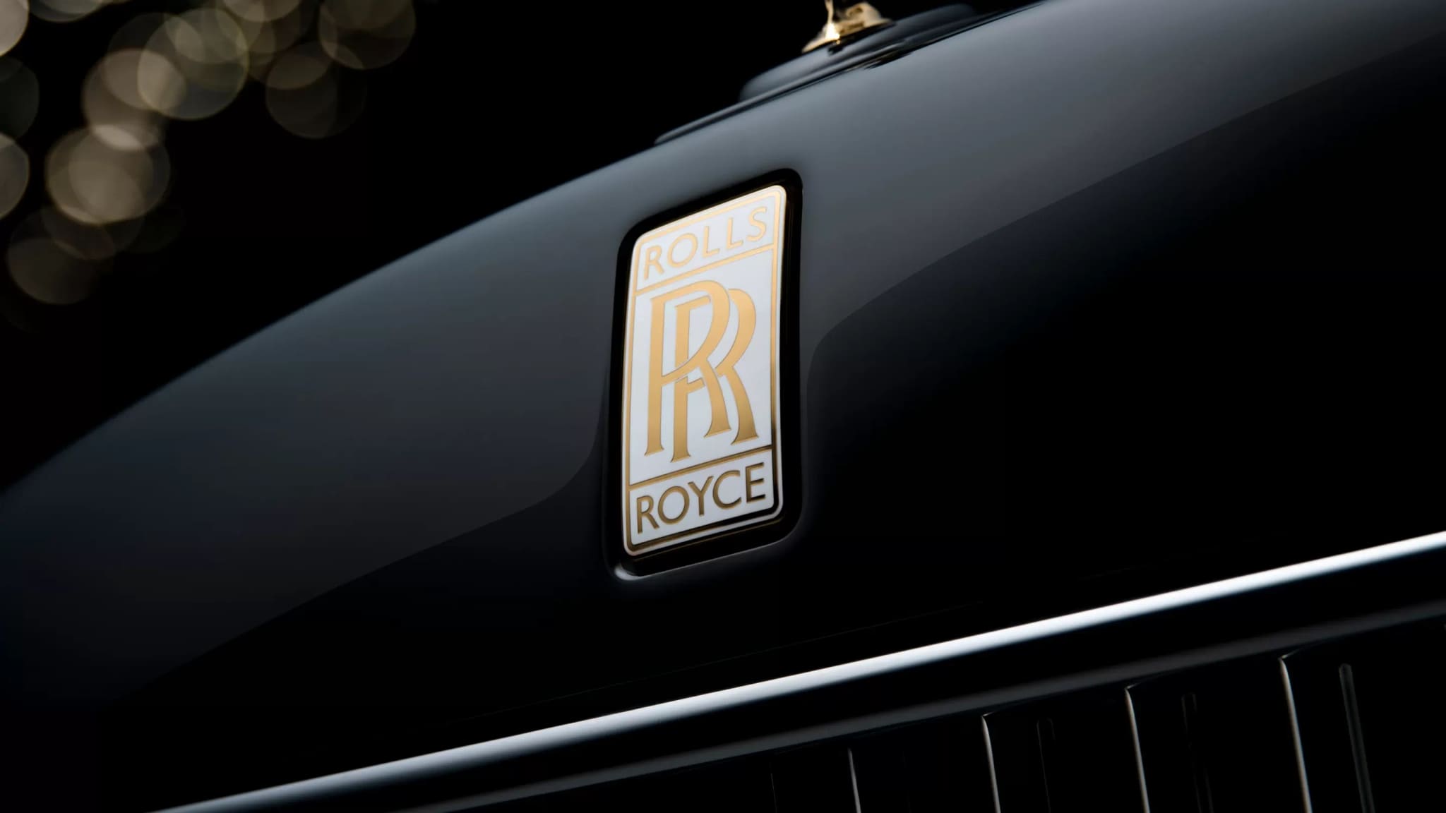 Rolls-Royce badge