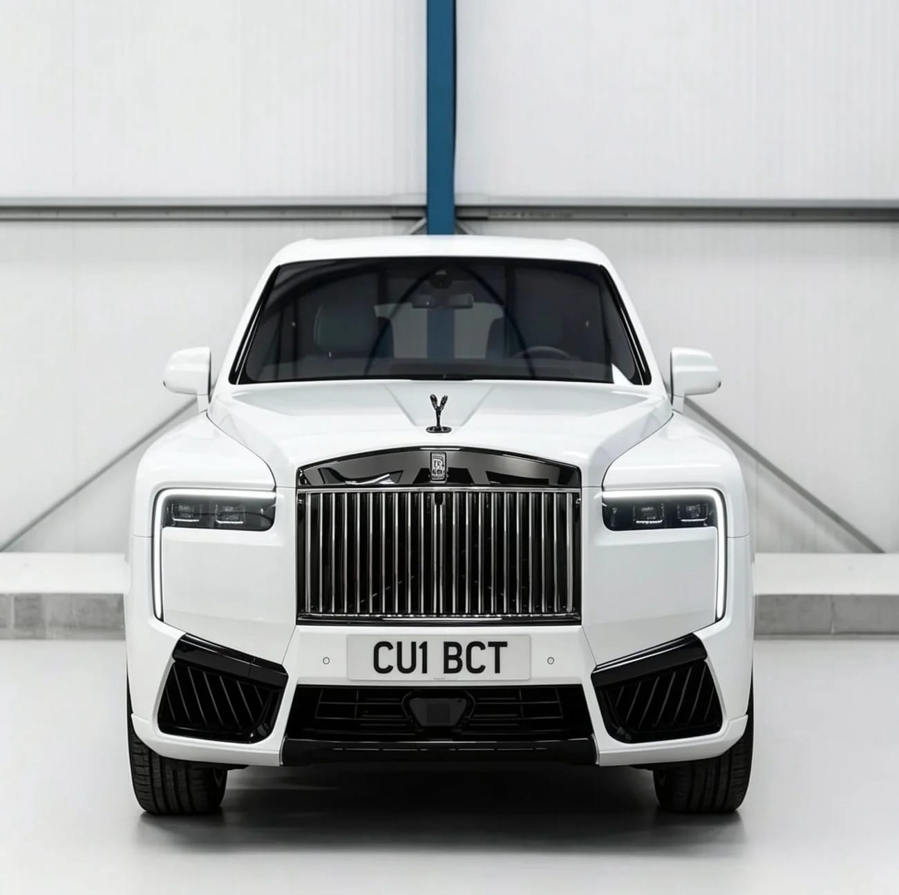White Rolls-Royce Cullinan luxury SUV — chauffeur hire UK